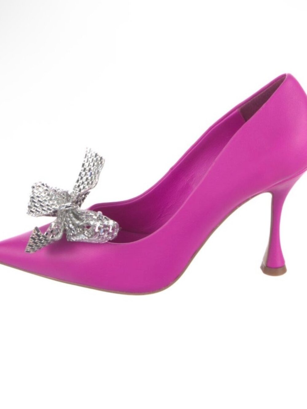 Lola Cruz Statement Pumps